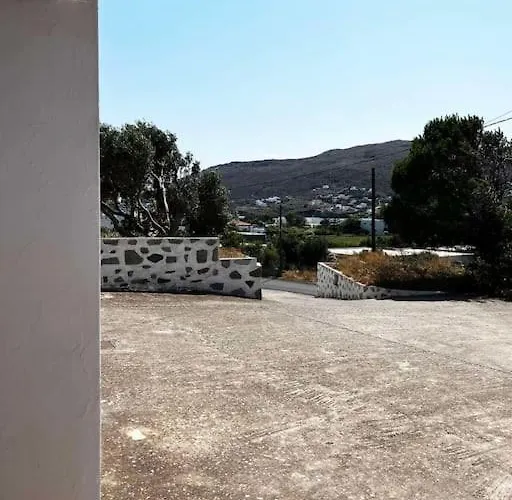 Andros Escape - A Cosy 1Bed Flat